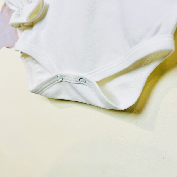 بادی دخترانه طرح یقه ب ب از نمای پایین