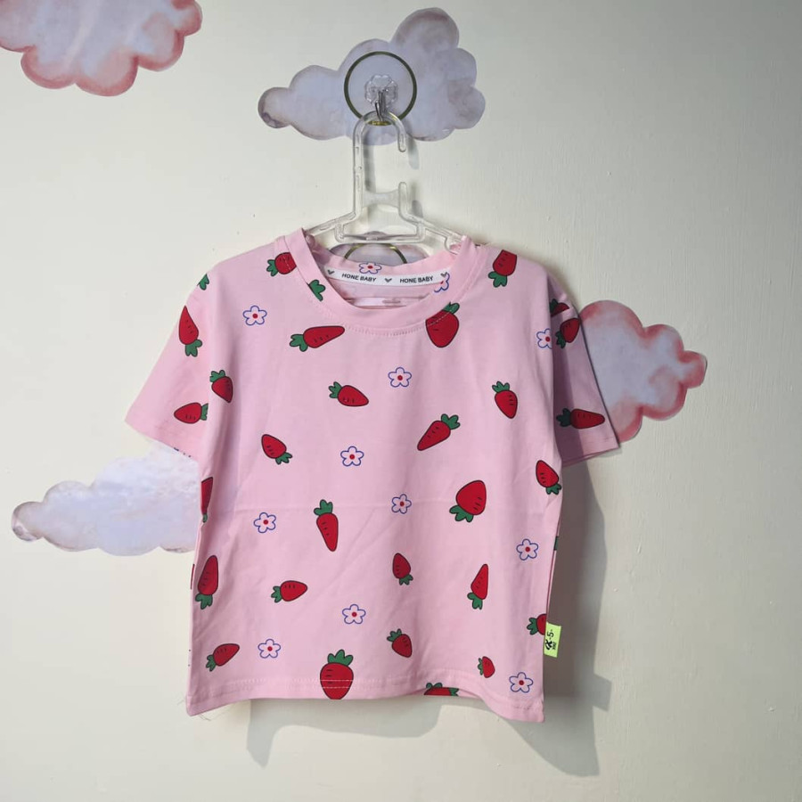تیشرت دخترانه طرح توت فرنگی