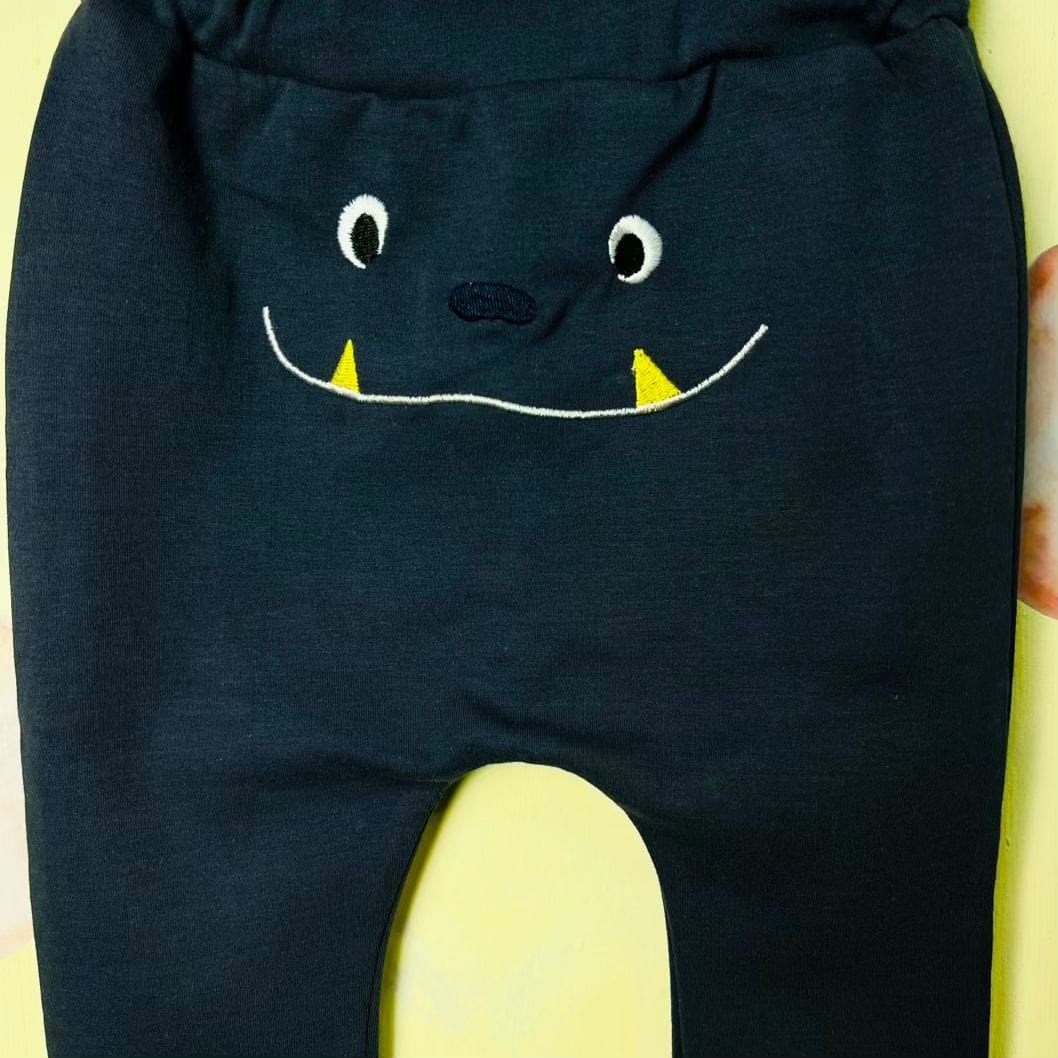 شلوار نوزادی پسرانه طرح هیولا