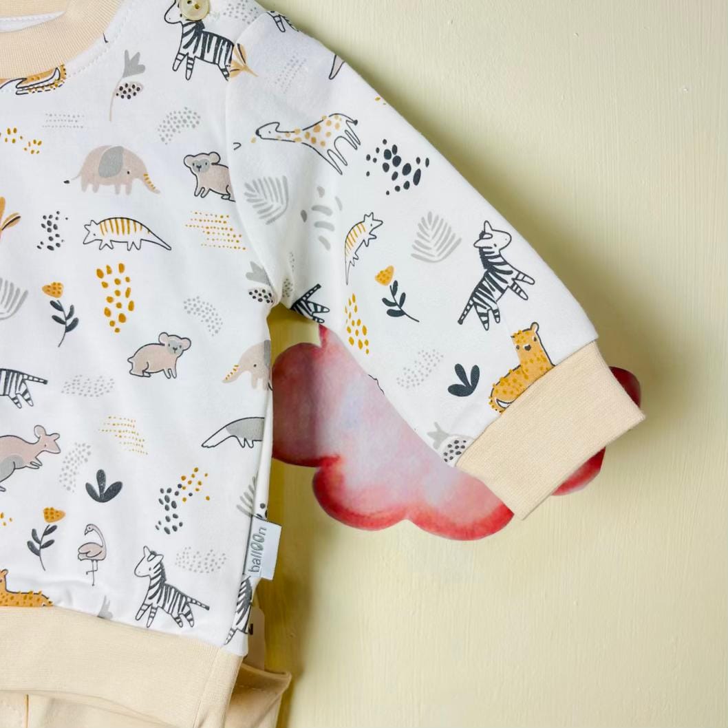 ست پسرانه سفید کرم رنگ