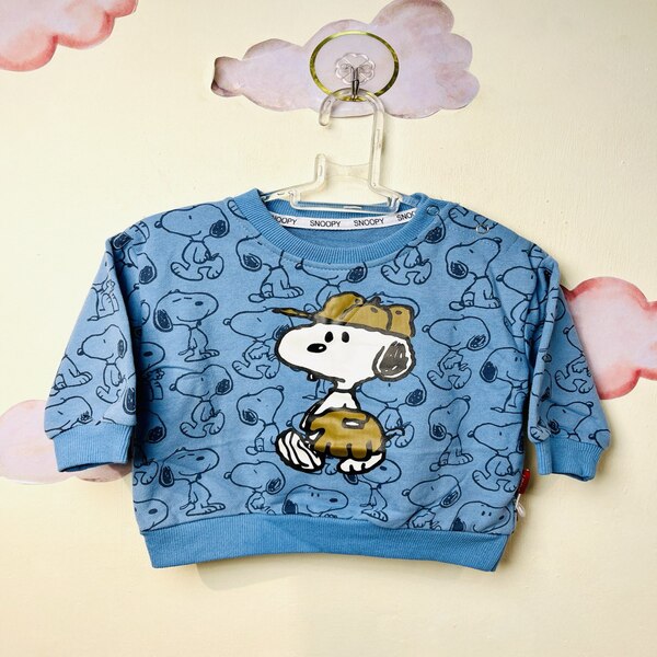 بلوز نوزادی پسرانه طرح اسنوپی(6تا18ماه)