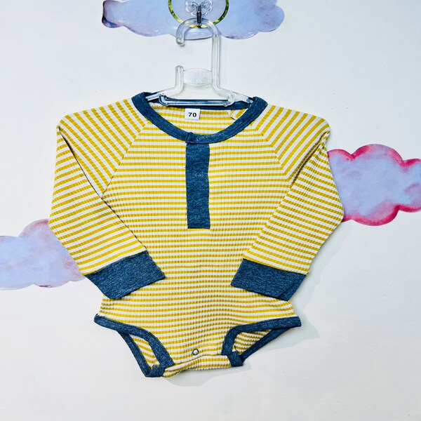 بادی نوزادی دخترانه طرح کمرکش(6تا12ماه)